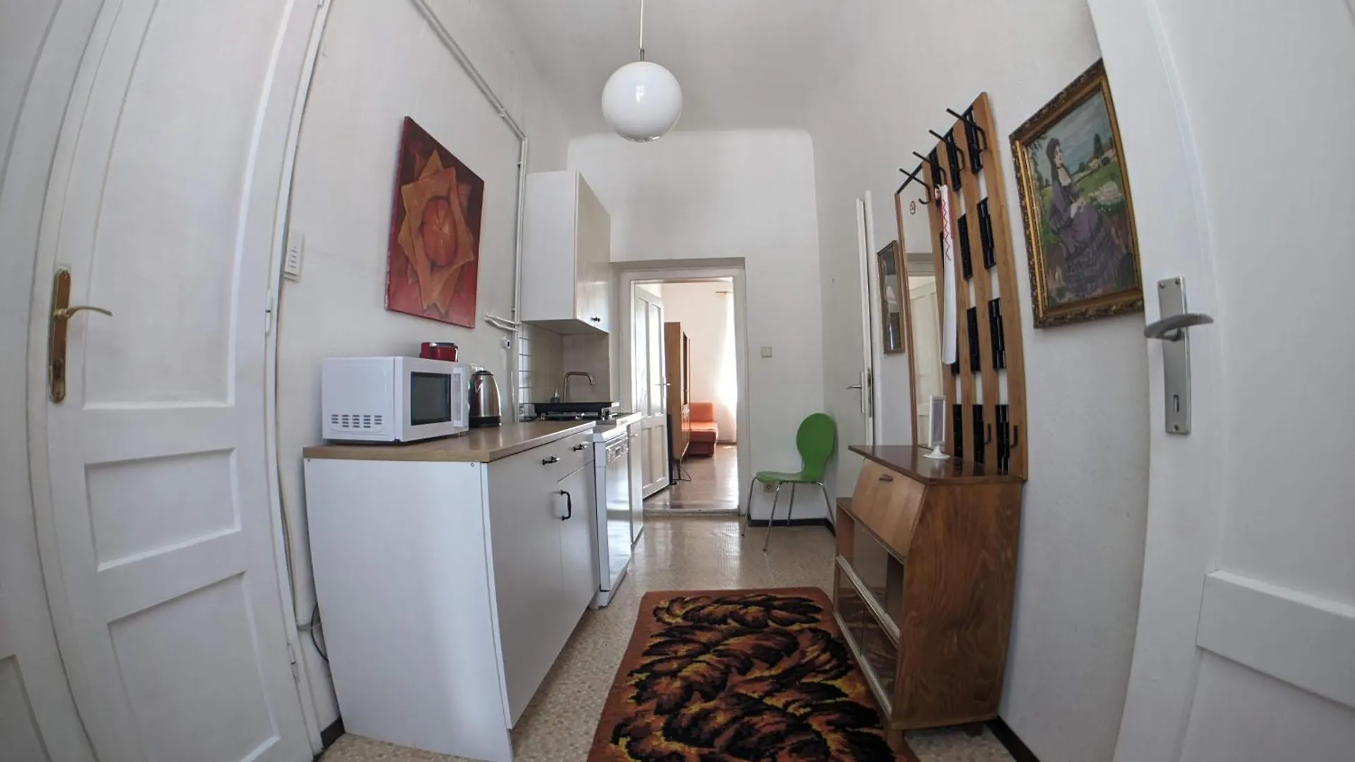 Aparthotel Haus Max Vienna