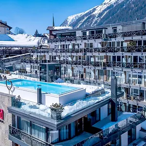 Hotel Fliana 4 ****