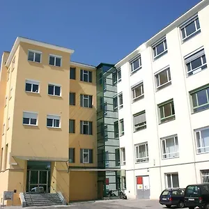 Hostal Workbase