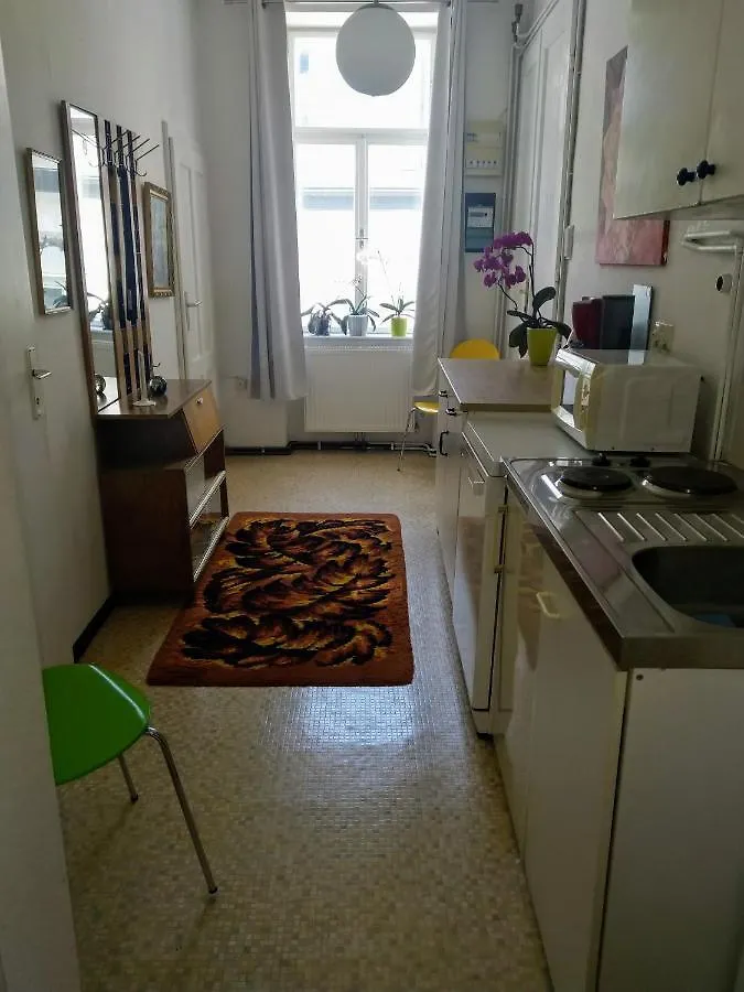 Apartments Maximillian Vienna Aparthotel