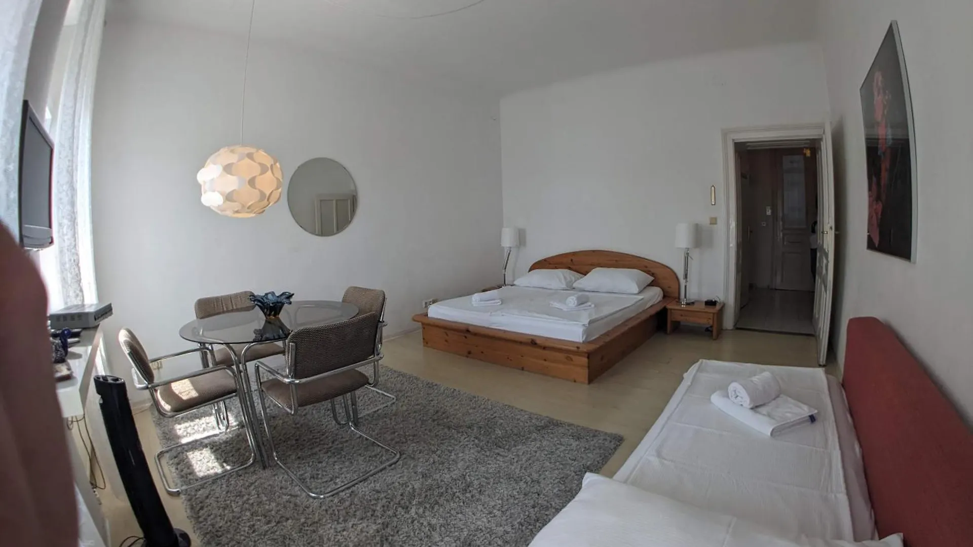 Apartments Maximillian Vienna Austria