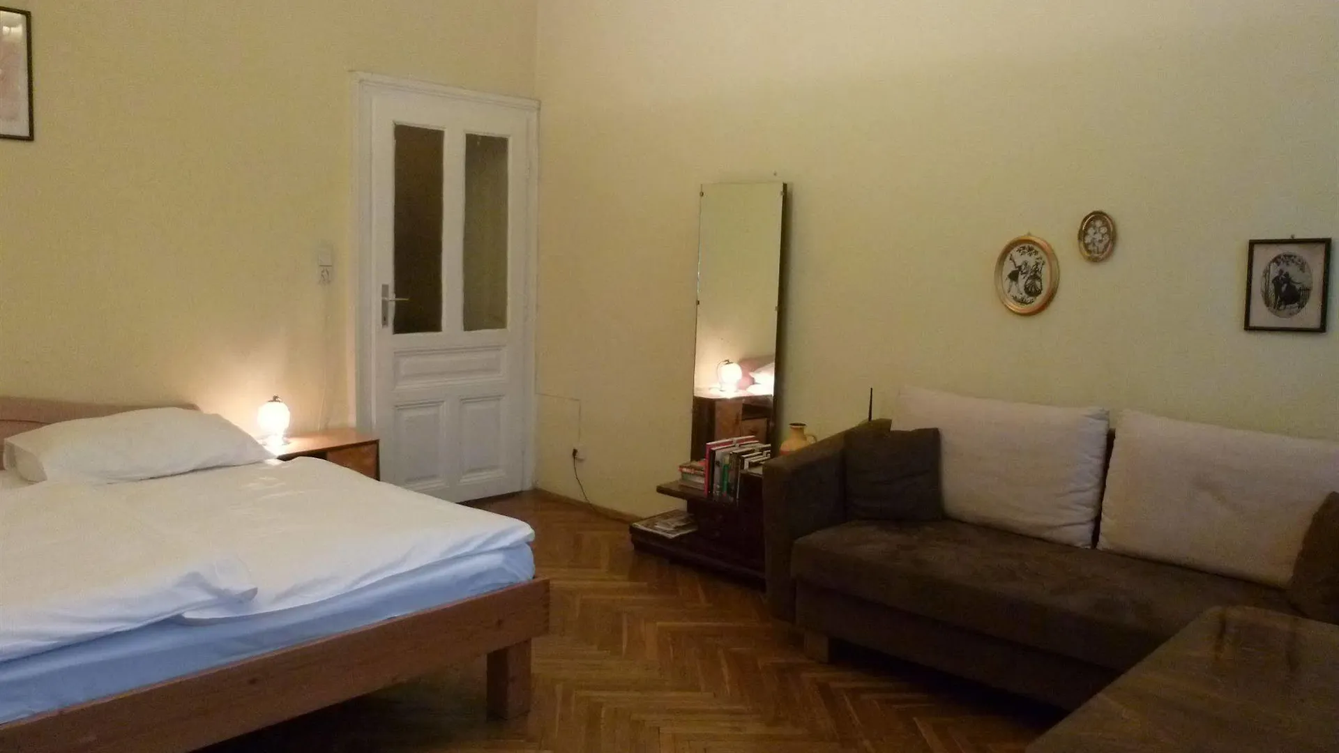 Aparthotel Apartments Maximillian Vienna